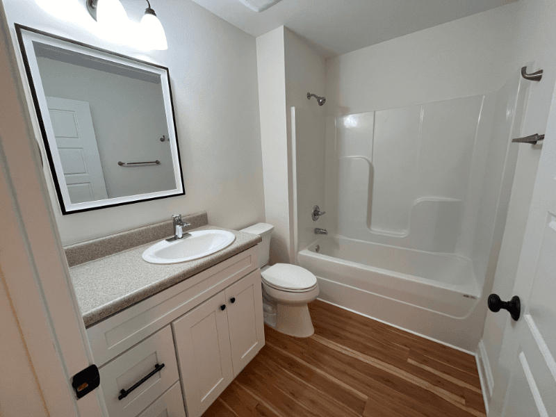 Pace Apartment: 4608 Crossing Ct
