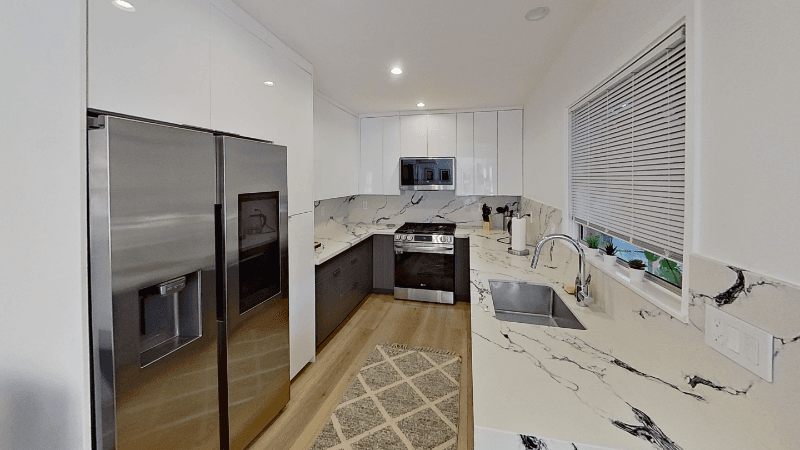 NORTH HOLLYWOOD House: 10863 KLING ST # 4