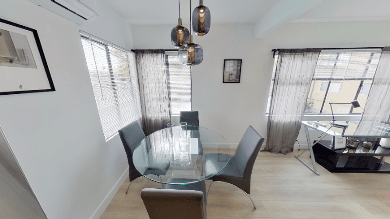 North Hollywood Apartment: 11249 HUSTON ST