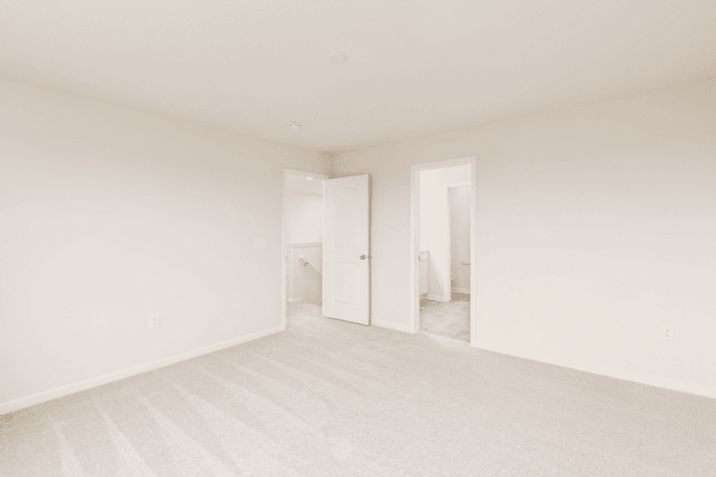 Johnstown House: 220 Whitetail Trl