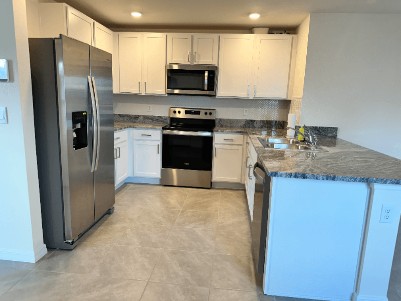 Bradenton House: 3259 Rock Sound Street