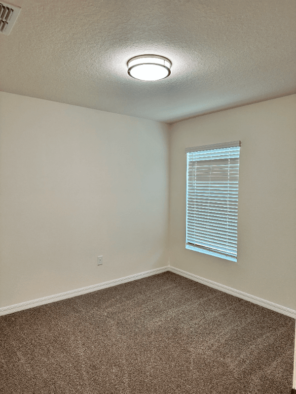 Bradenton House: 3259 Rock Sound Street