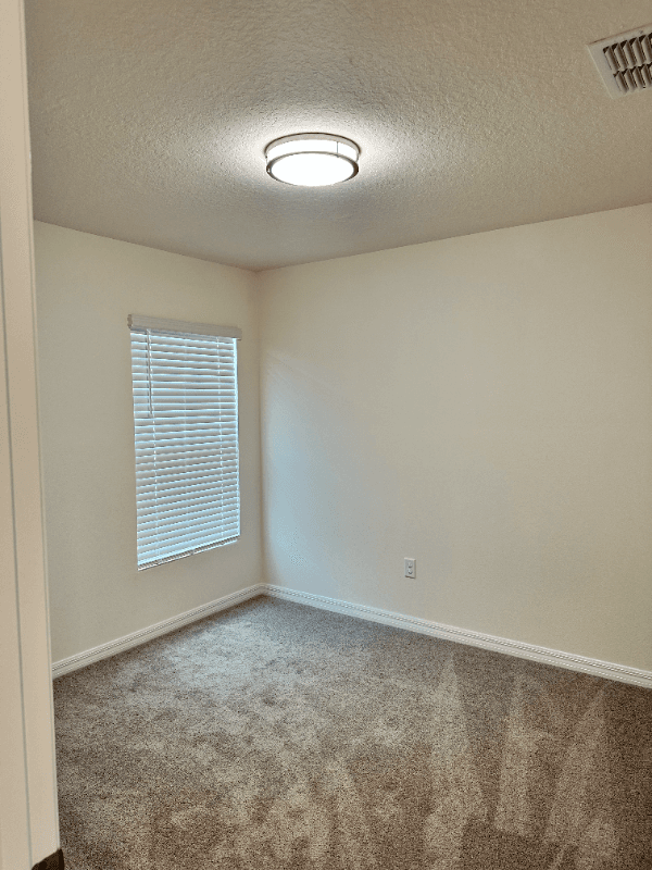 Bradenton House: 3259 Rock Sound Street