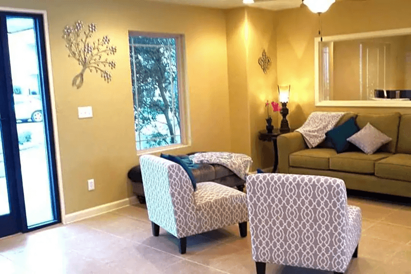 Oklahoma City Apartment: 5531 S Sunnylane Rd