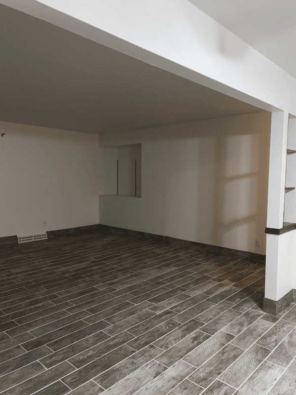 Milwaukee Apartment: 7512 N. GRANVILLE RD
