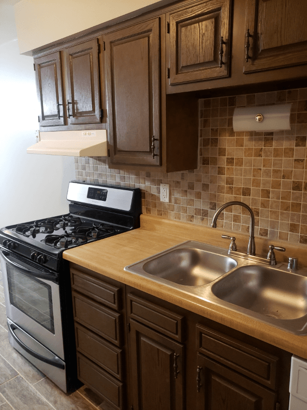 Milwaukee Apartment: 7512 N. GRANVILLE RD