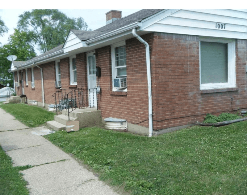 Rockford Apartment: 1005 Garfield Ave, Rockford IL