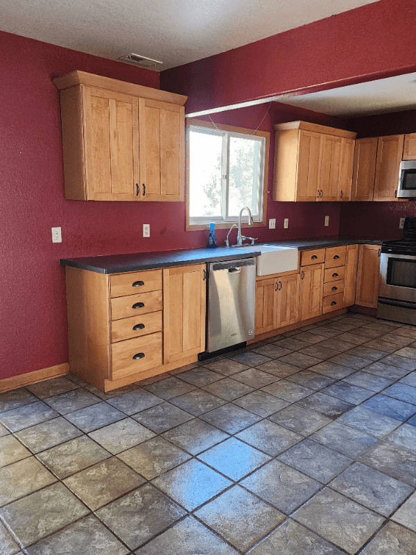 Bailey House: 168 Blueberry Trail