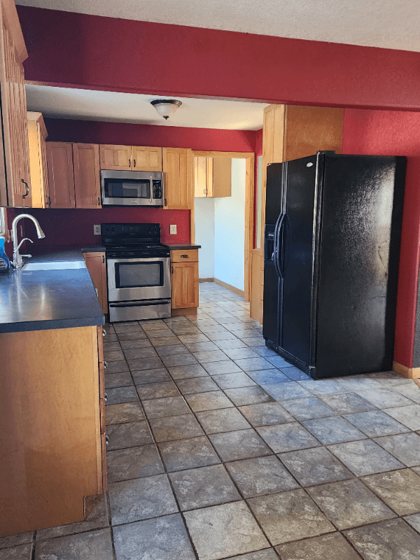 Bailey House: 168 Blueberry Trail