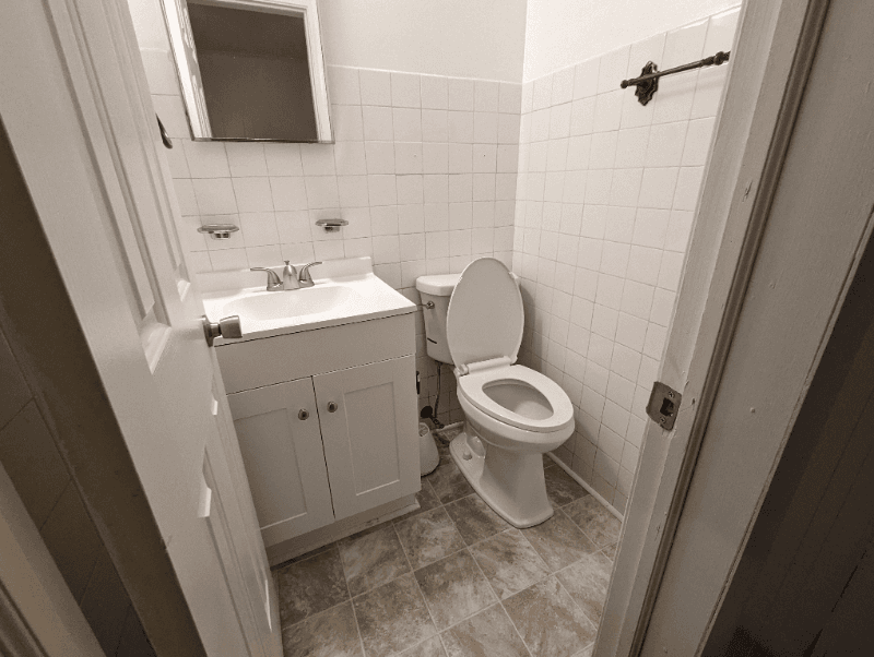 Winston Salem House: 2712 Kilkare Ave