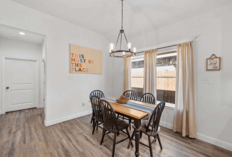 Lubbock House: 5840 Itasca St