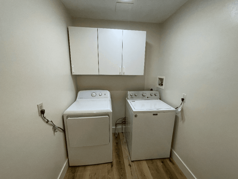 Burbank House: 236 N Myers St