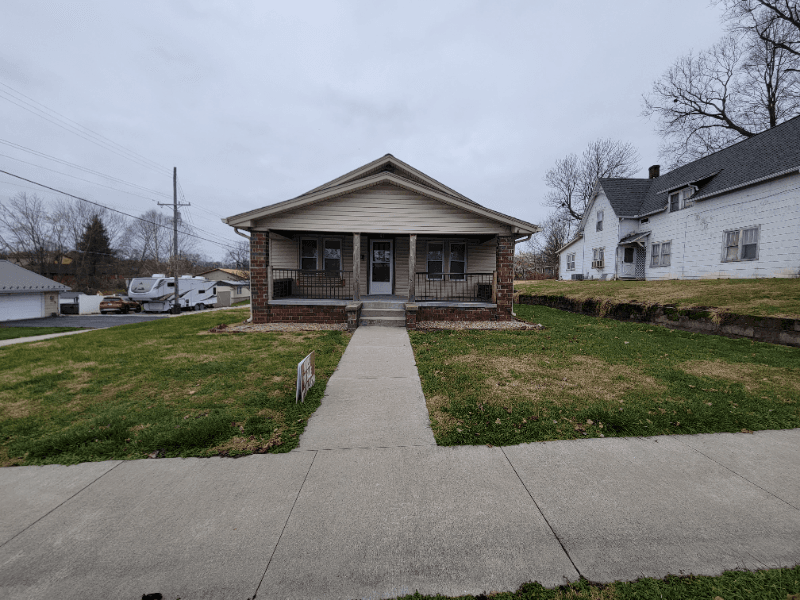 Bloomfield House: 530 South Seminary Street