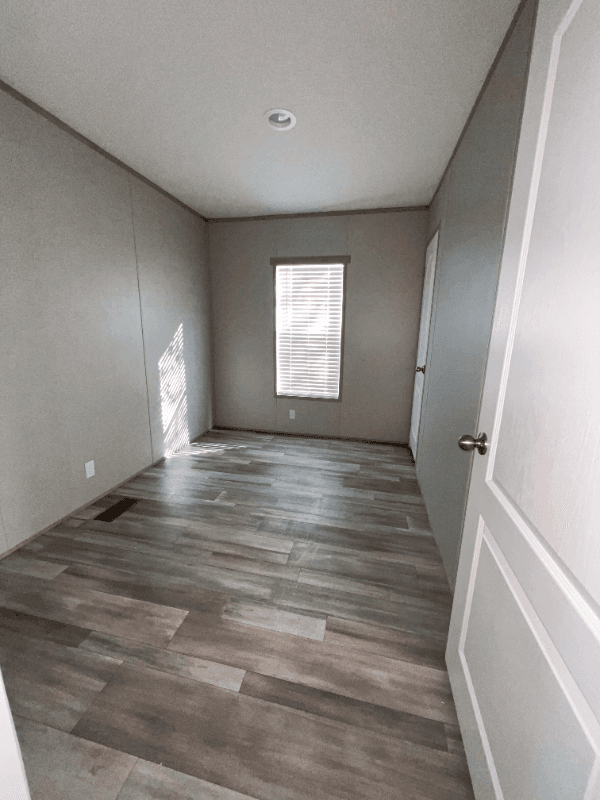 Hubert House: 101 Ash St