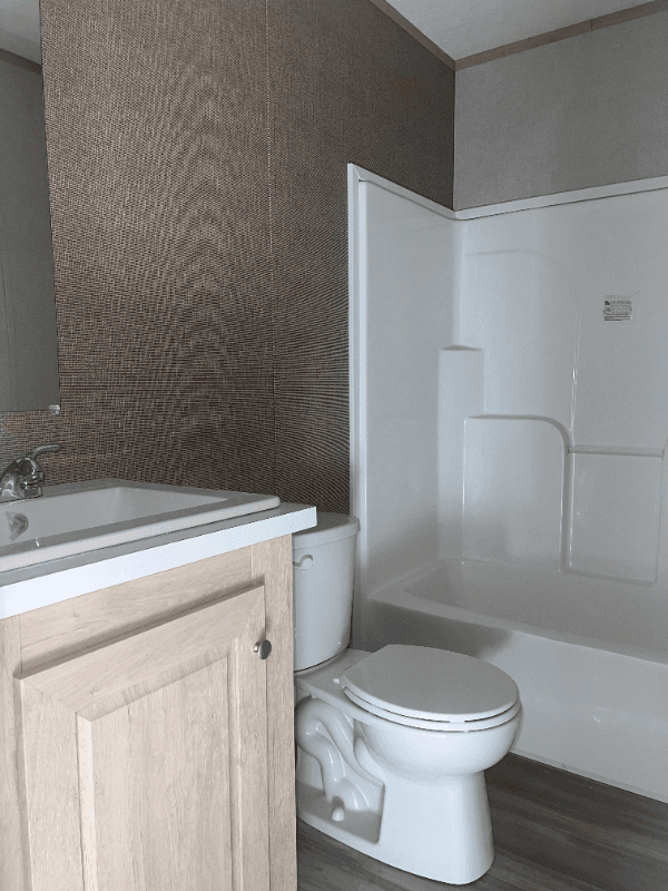 Hubert House: 101 Ash St