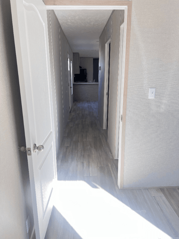 Hubert House: 101 Ash St