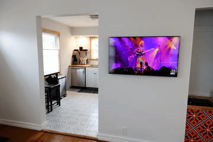 Indianapolis House: 5006 Rosslyn ave