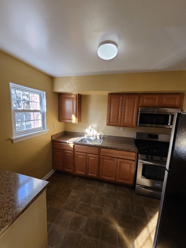 Pittsburgh Multiplex: 8-9 Craig Ct