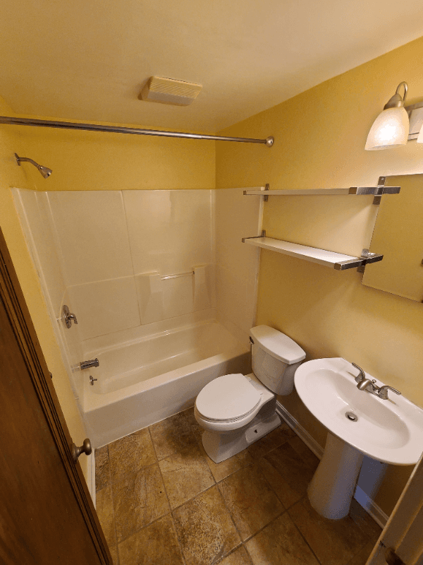 Pittsburgh Multiplex: 8-9 Craig Ct