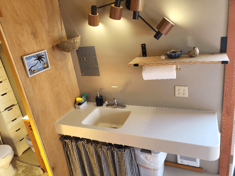 Blaine Apartment: 7398 Birch Bay Drive