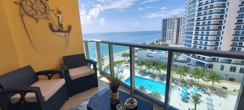 HOLLYWOOD Condo: 2501 S OCEAN DR