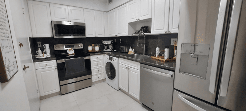 HOLLYWOOD Condo: 2501 S OCEAN DR