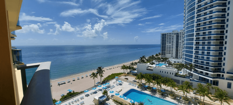 HOLLYWOOD Condo: 2501 S OCEAN DR