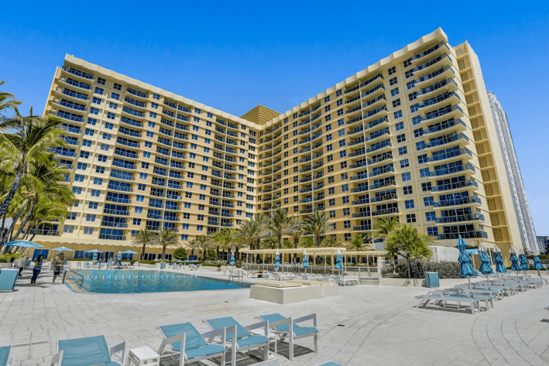 HOLLYWOOD Condo: 2501 S OCEAN DR