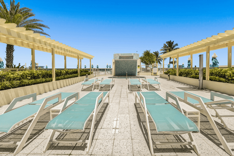 HOLLYWOOD Condo: 2501 S OCEAN DR