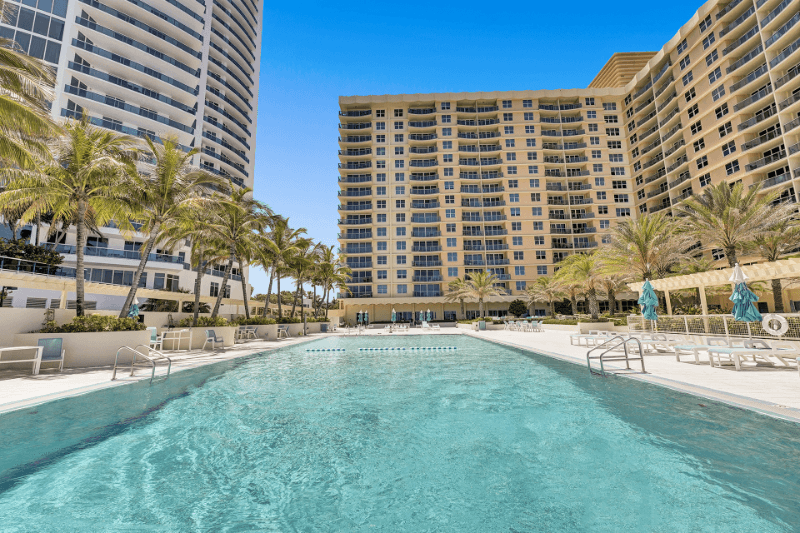 HOLLYWOOD Condo: 2501 S OCEAN DR
