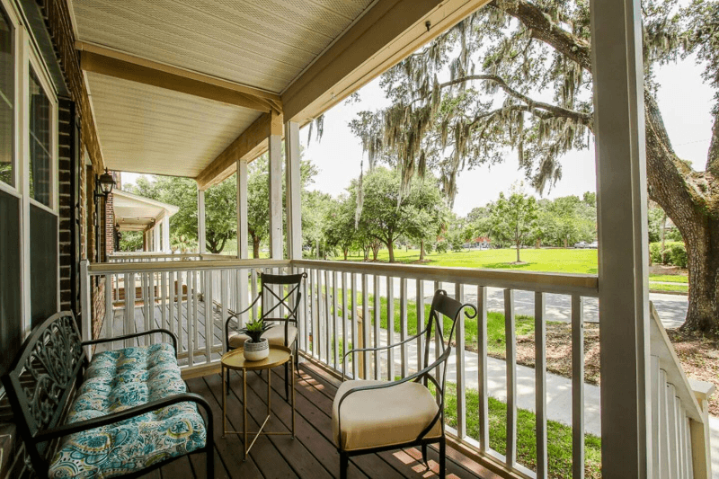 Savannah Townhome: 1506 E Henry street