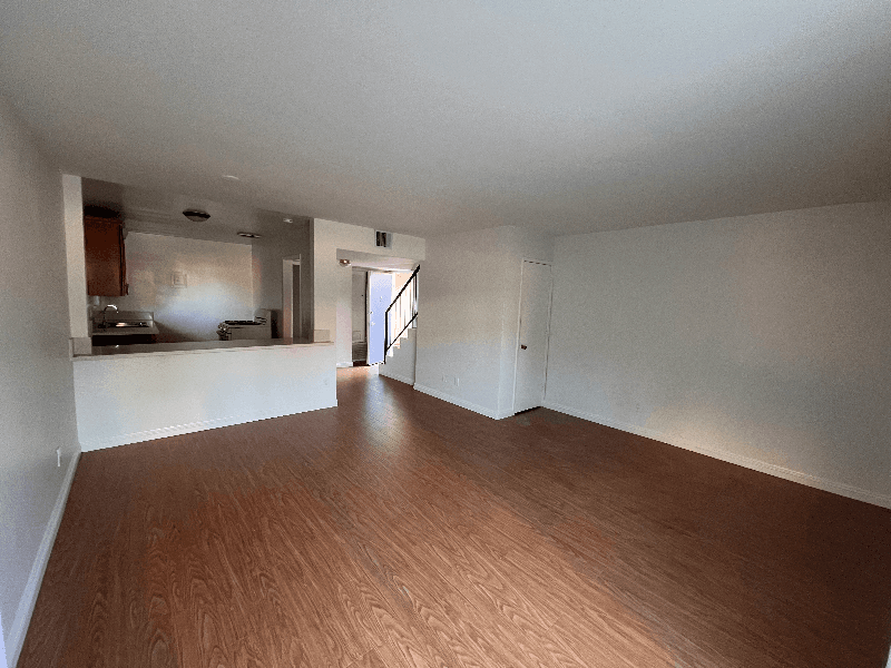 Pasadena Apartment: 305 N. Vinedo Ave #1