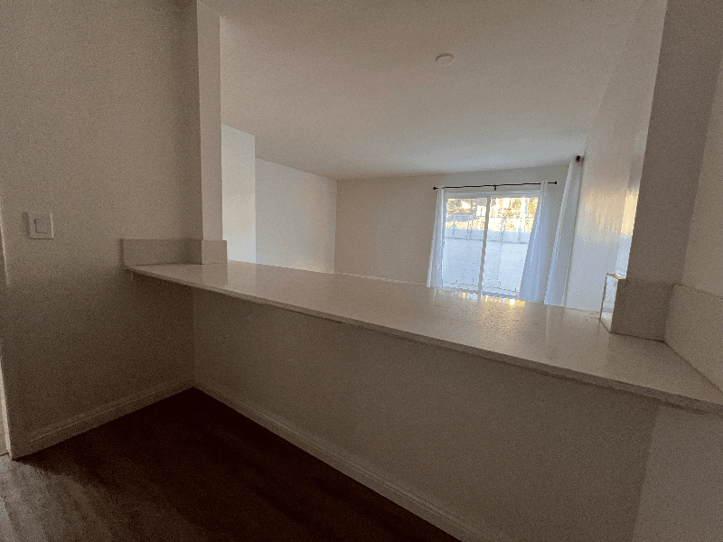Pasadena Apartment: 305 N. Vinedo Ave #1