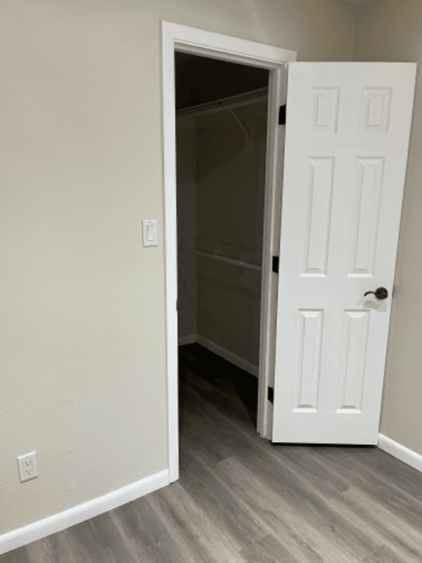Scottsdale House: 4354 n 82 nd st