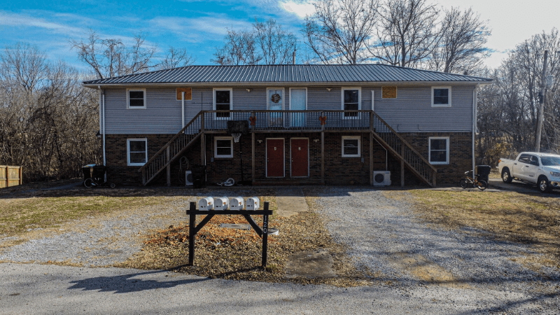 Cadiz Multiplex: 120 Lake Dr