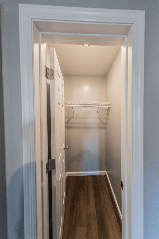 Cadiz Multiplex: 120 Lake Dr
