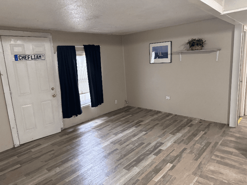 Tampa House: 12513 Four oaks rd