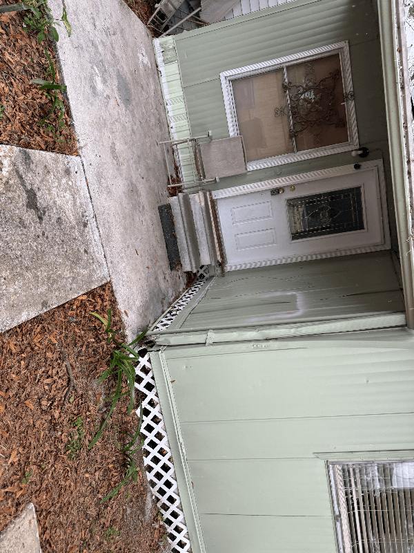Tampa House: 12513 Four oaks rd