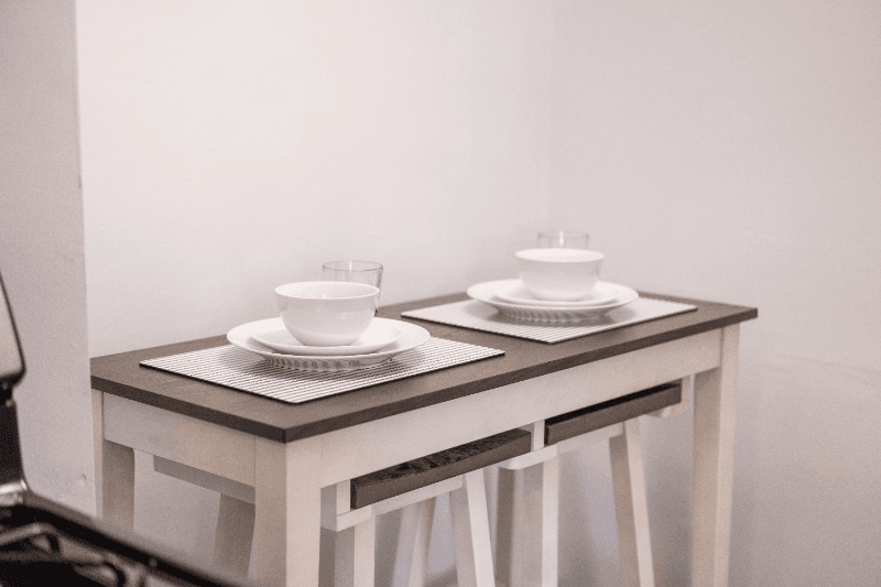 North Hollywood House: 10857 Kling St,