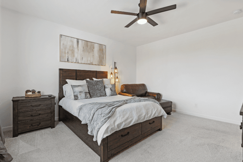 Laveen House: 10621 S 55th Dr