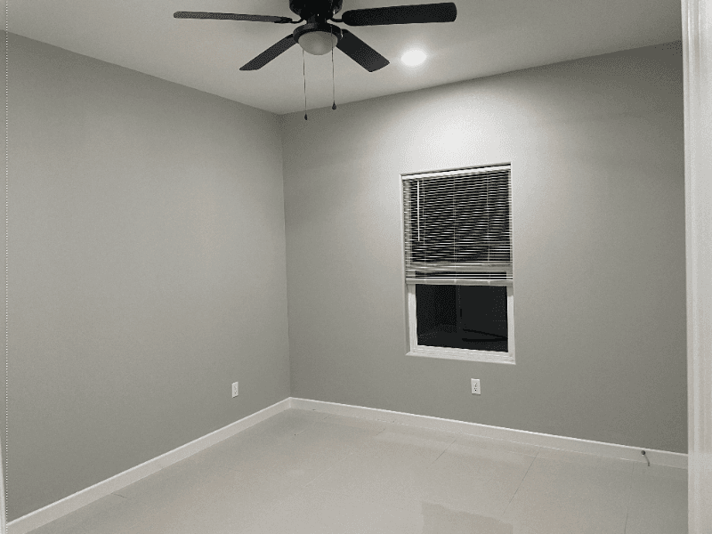EDINBURG Multiplex: 2511 N Vineyard Ave