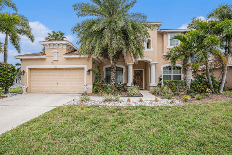 Ruskin House: 706 York Dale Drive