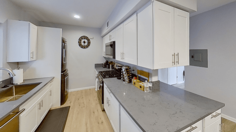 North Hollywood Townhome: 11153 Morrison St