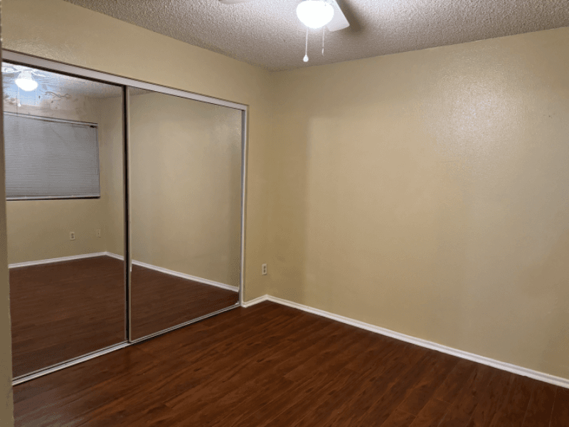 Rancho Cucamonga Condo: 8327 Vineyard Ave
