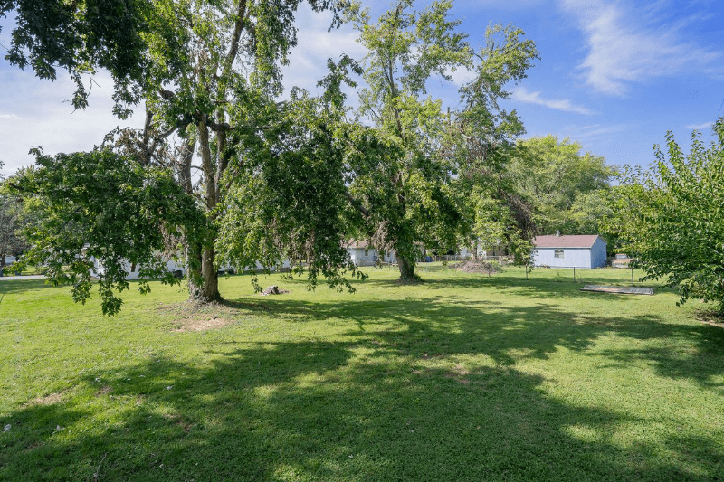 Nixa House: 706 Spruce street