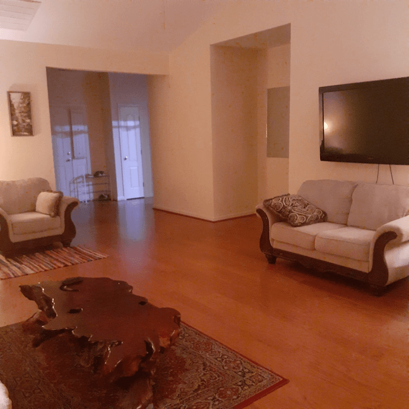 Fayetteville House: 5833 Kindley Drive