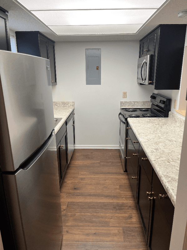 Myrtle House: 6530 Laguna Point