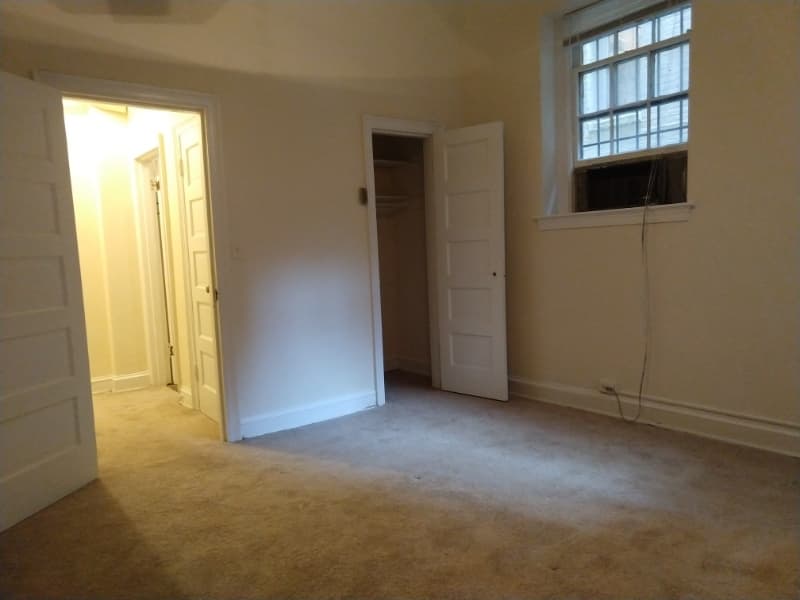 Washington Apartment: 5130 Connecticut Ave. NW