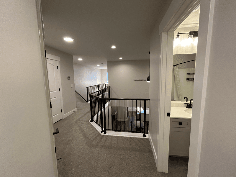 Lehi Single Room: 2054 N 4040 W