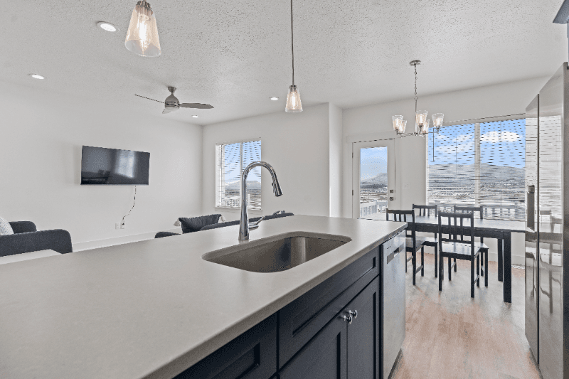 LEHI Single Room: 4116 W 1530 N